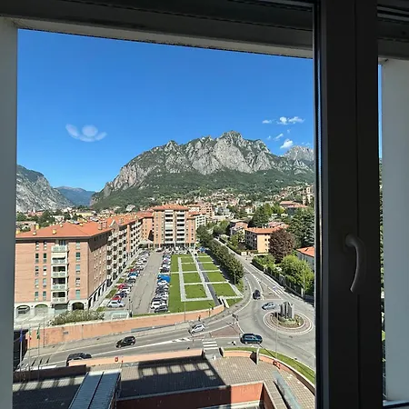 Deluxe Lecco
