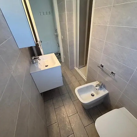 Deluxe Lecco